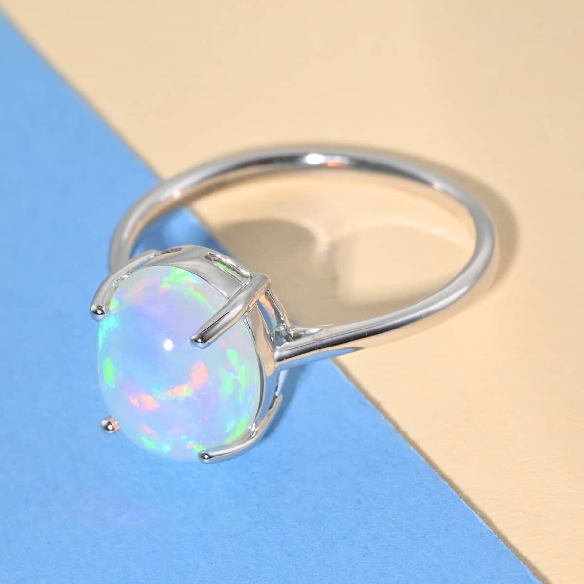 Certified & Appraised Luxoro AAA Ethiopian Welo Opal 2.40 ctw Solitaire Ring in 10K White Gold (Size 8.0) image number 1