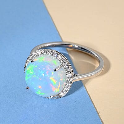 Certified and Appraised Iliana 18K White Gold AAA Ethiopian Welo Opal and G-H SI Diamond Halo Ring (Size 10.0) 4.35 ctw