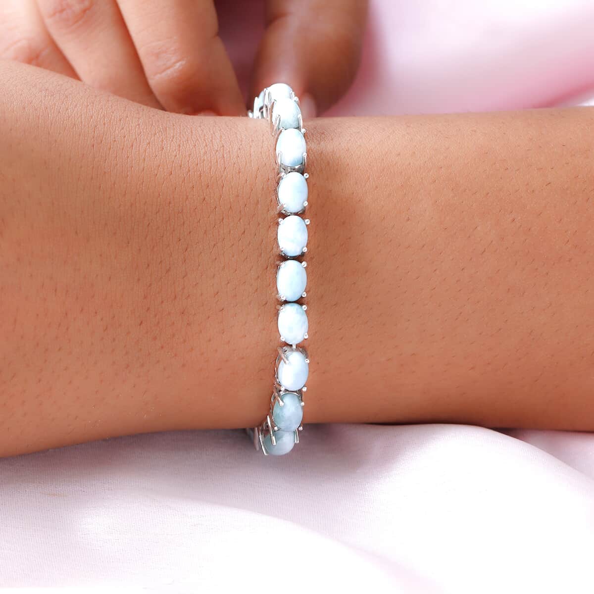 Larimar Tennis Bracelet with Sea Horse in Platinum Over Sterling Silve (7.25 In) 17.35 ctw (Del. in 7-10 Days) image number 2