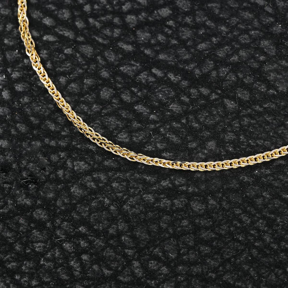 Maestro Gold Collection Italian 14K Yellow and White Gold Two-tone Wheat Necklace 18 Inches 3.05 Grams image number 1