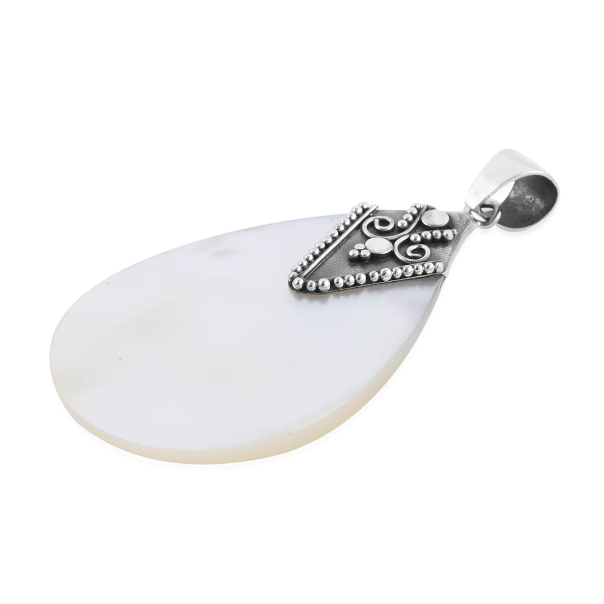 Mother Of Pearl Pendant in Sterling Silver image number 2