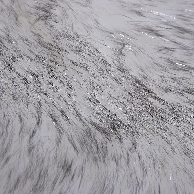 Homesmart Gray Small Skin Shape Stitched Backing Faux Fur Glitter Carpet with Foam Inside and 2pcs Cushion Cover