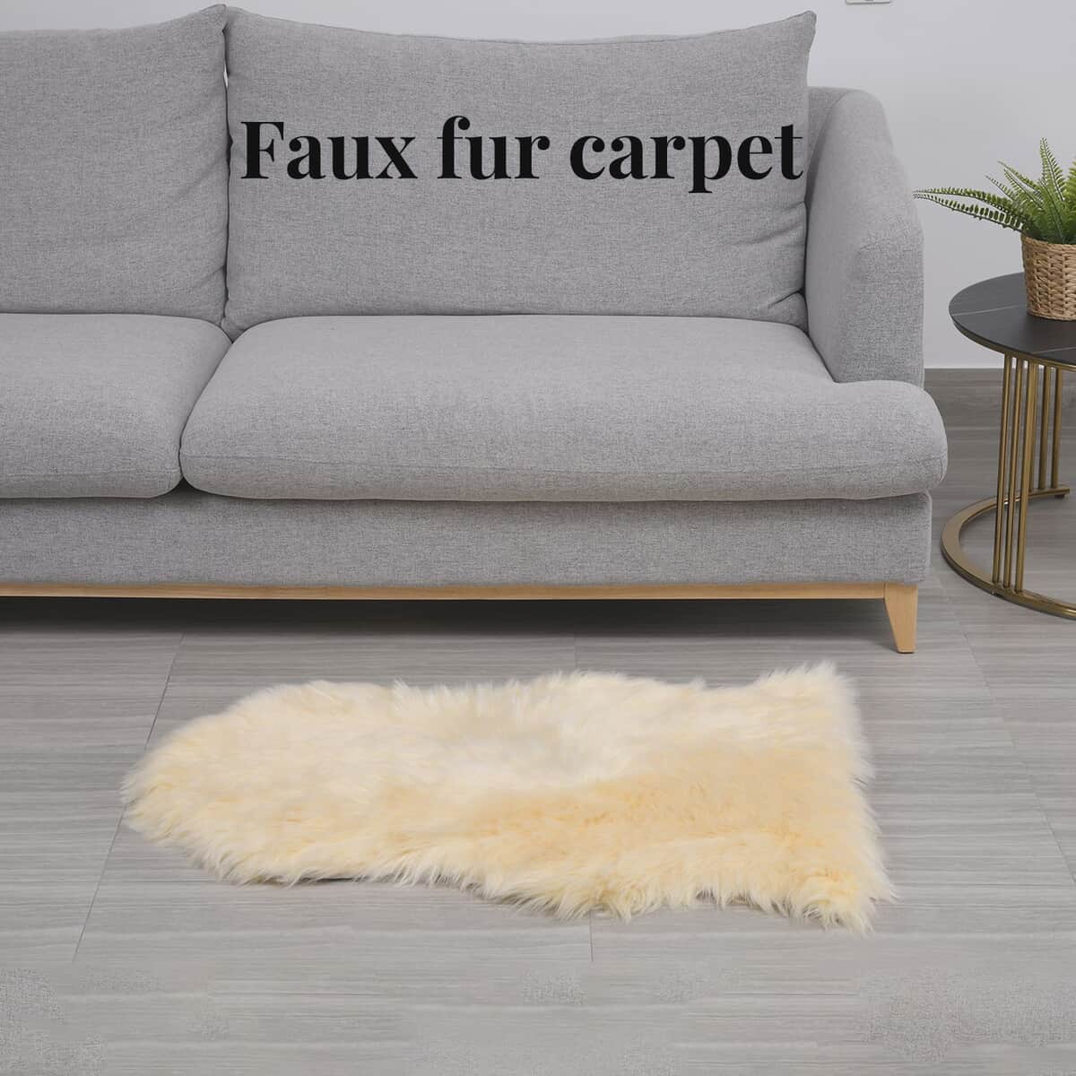 Homesmart Golden Faux Fur Carpet, Anti Skid Ultra Soft Wrinkle Resistant Faux Fur Fluffy Area Rug for Bedroom Living Room, Bedside Floor Mat image number 2