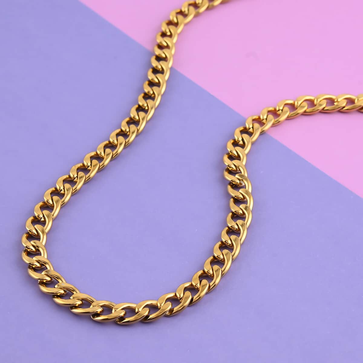 Curb Chain Necklace in ION Plated Yellow Gold Stainless Steel (24 Inches ) 59.60 Grams image number 1