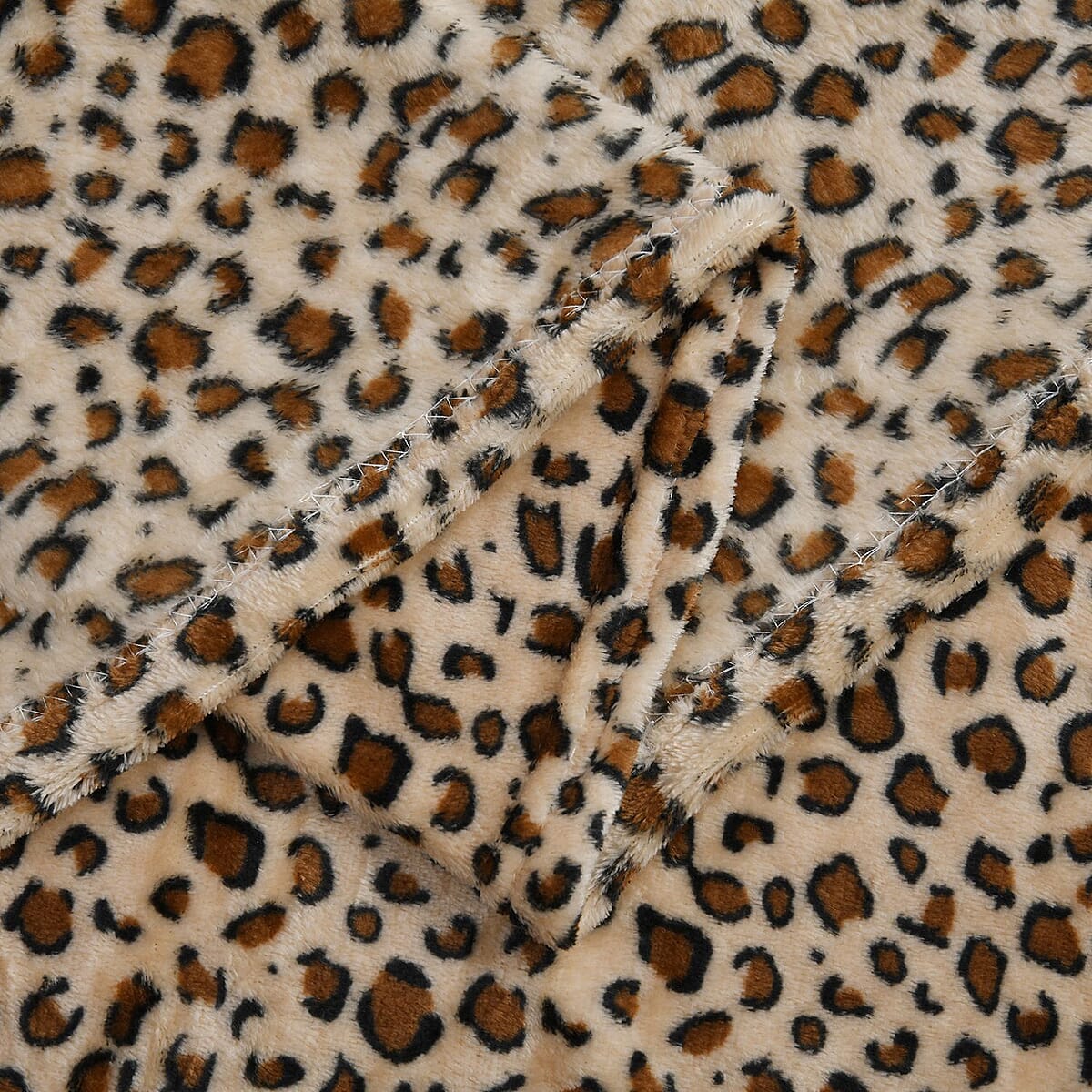 Homesmart Brown Striking leopard Pattern Flannel Single Layer Blanket , Polyester Printing Blanket , All Weather Trip Blanket , Spring Throw Blanket image number 3