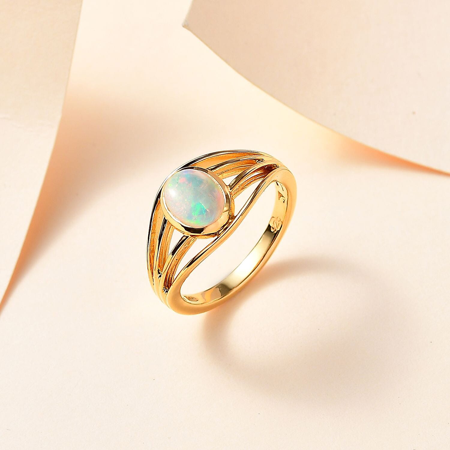 Ethiopian Welo Opal 0.80 ctw Ring in Vermeil YG Over Sterling Silver (Size 11.5)