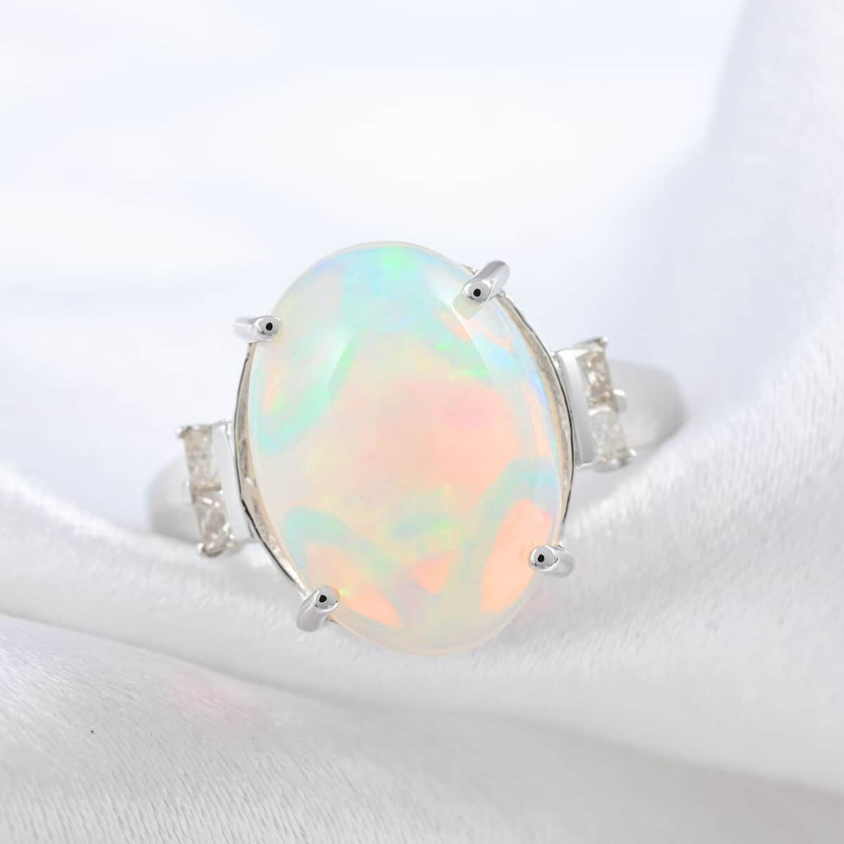 Certified LUXORO 14K White Gold AAA Ethiopian Welo Opal and G-H I2 Diamond Ring (Size 10.0) 3.90 ctw image number 1