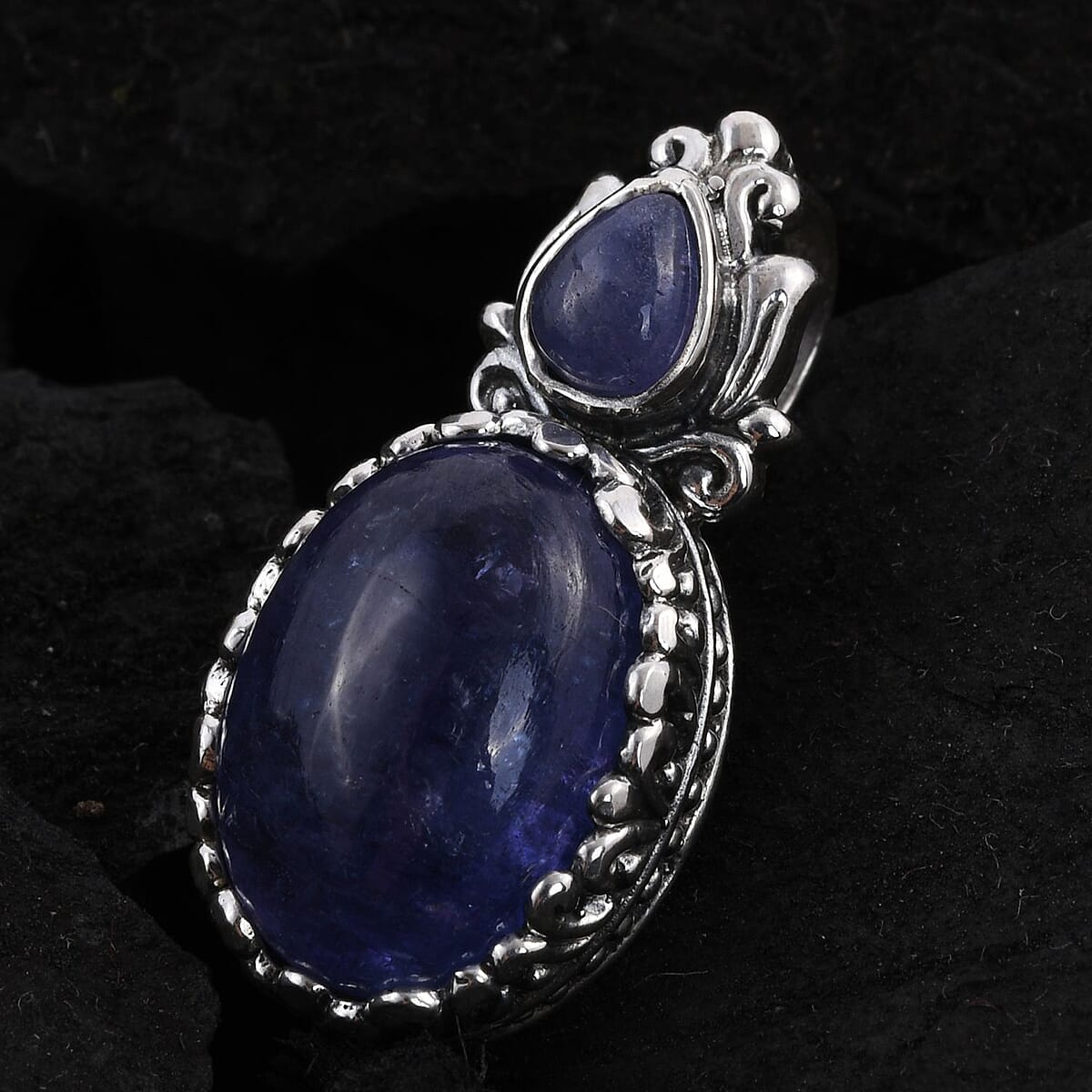 Bali Legacy Tanzanite Pendant in Sterling Silver 7.75 ctw image number 1