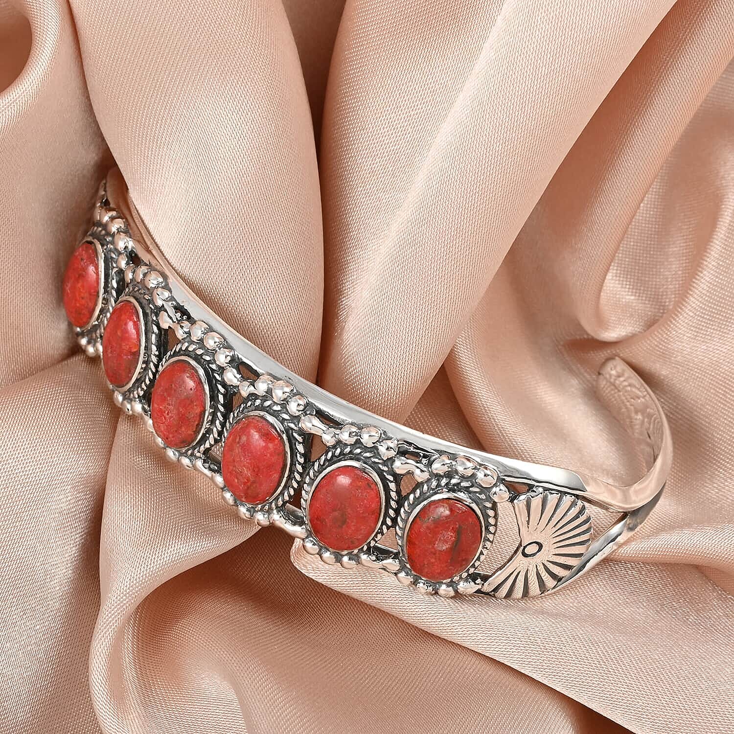 Coral - Product card gallery slide 2 (9431438852351)