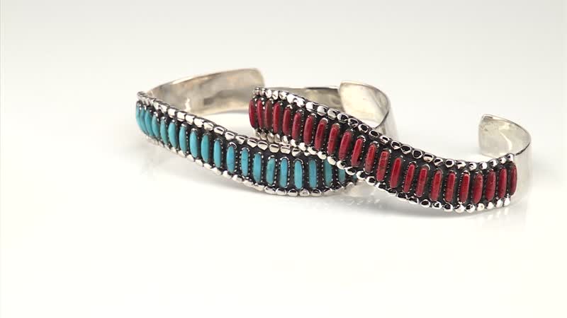 SANTA FE Style Kingman Turquoise Cuff Bracelet in Sterling Silver (6.00 In) 19.15 Grams 8.00 ctw