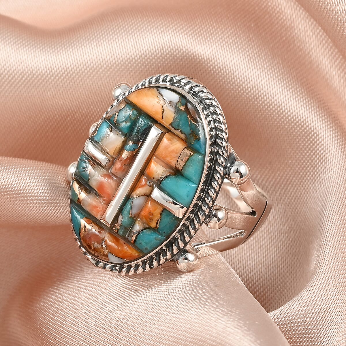 Santa Fe Style Spiny Turquoise Ring in Sterling Silver (Size 7.0) 4.75 ctw image number 1