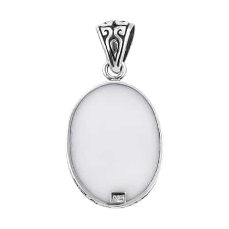 Bali Legacy Arizona Peridot, Mother Of Pearl Pendant in Sterling Silver 3.25 ctw image number 4