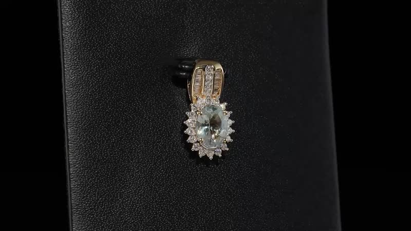 Iliana 18K Yellow Gold AAA Narsipatnam Alexandrite and G-H SI Diamond Pendant 1.40 ctw