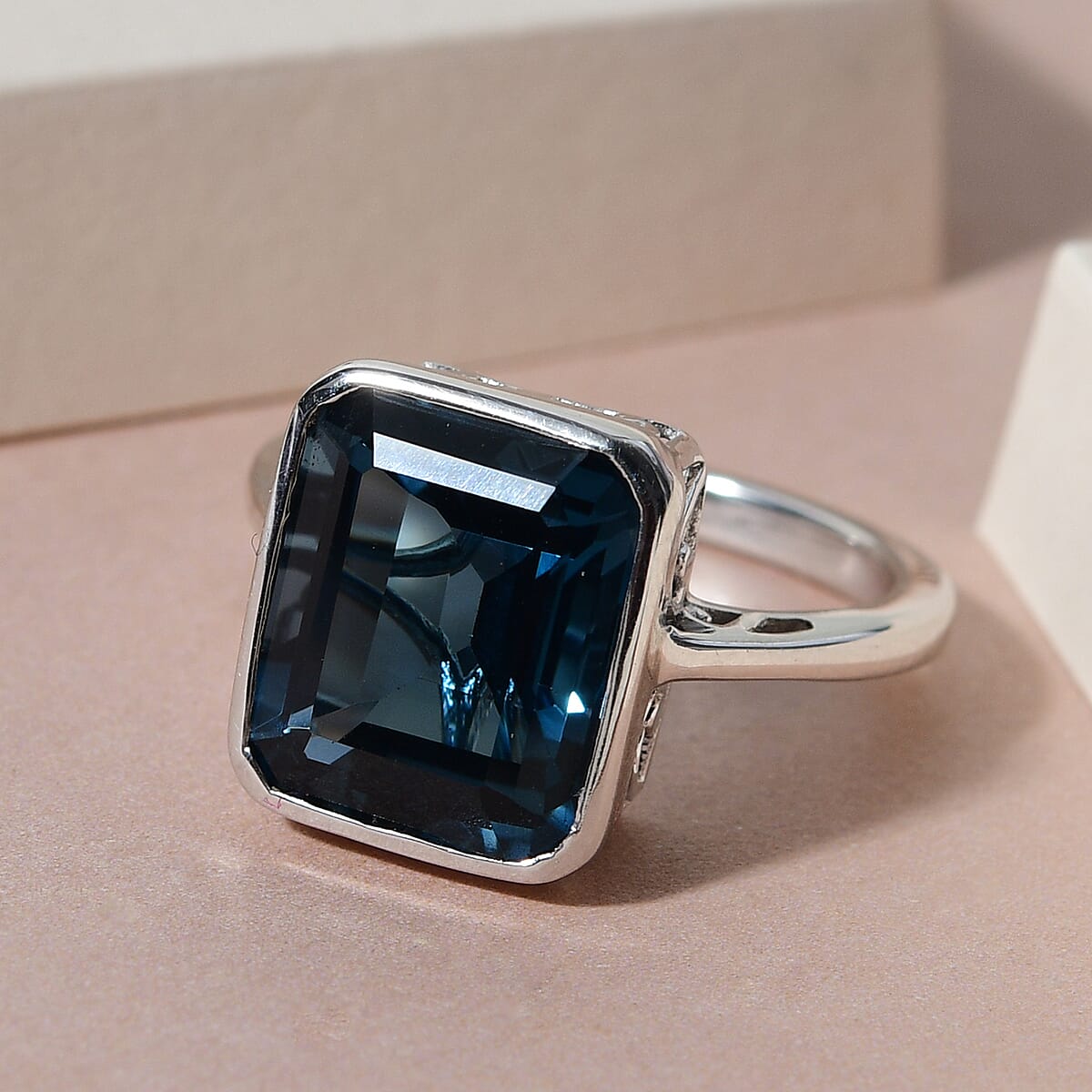 London Blue Topaz Cocktail Ring in Platinum Over Sterling Silver (Size 8.0) 7.65 ctw image number 1