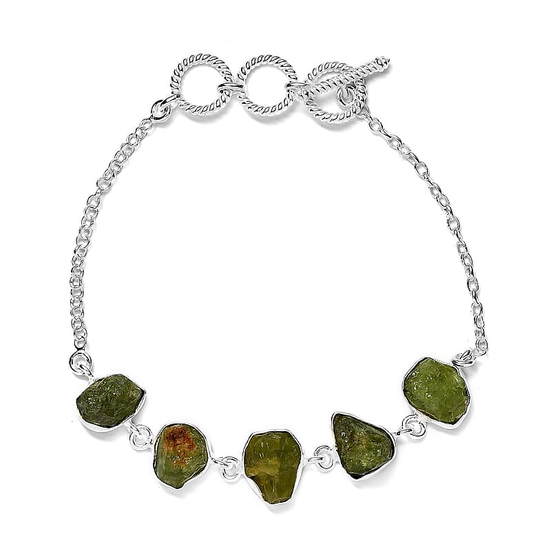 Artisan Crafted Rough Cut Arizona Peridot Toggle Clasp Bracelet in Sterling Silver (7.25 In) 22.60 ctw
