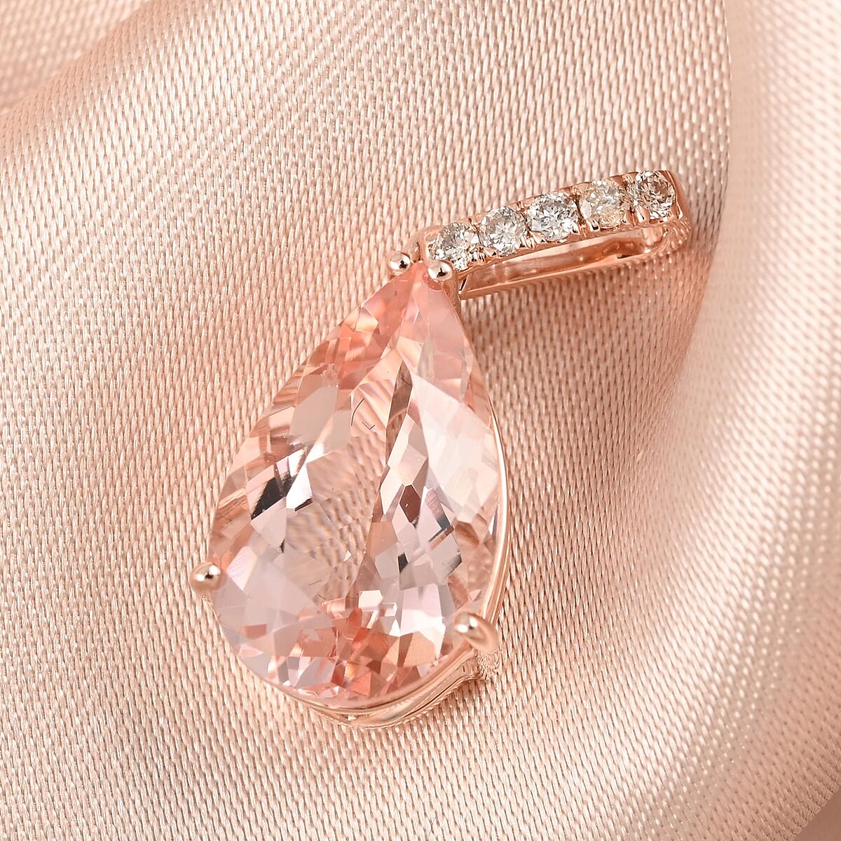 Certified and Appraised Luxoro 14K Rose Gold AAA Marropino Morganite and G-H I1 Diamond Drop Pendant without Chain 3.05 ctw image number 1