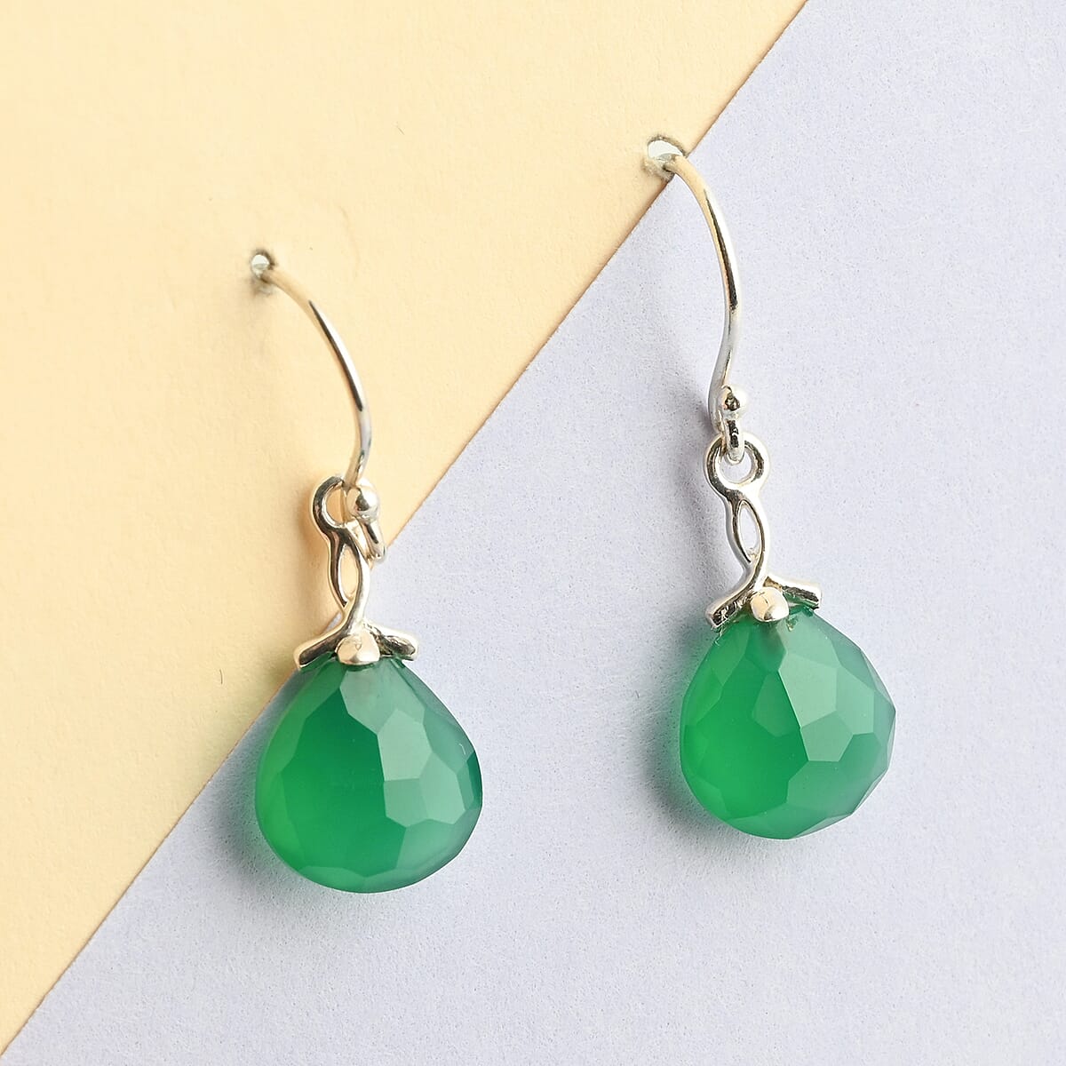 Green Onyx Earrings in Sterling Silver 15.00 ctw image number 1
