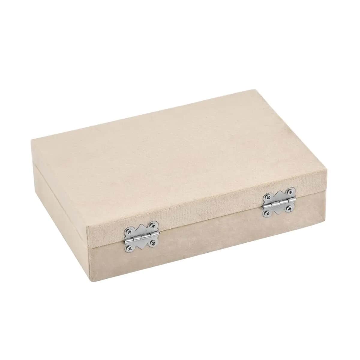 Beige Velvet Jewelry Box with 6pcs Manicure Set image number 6