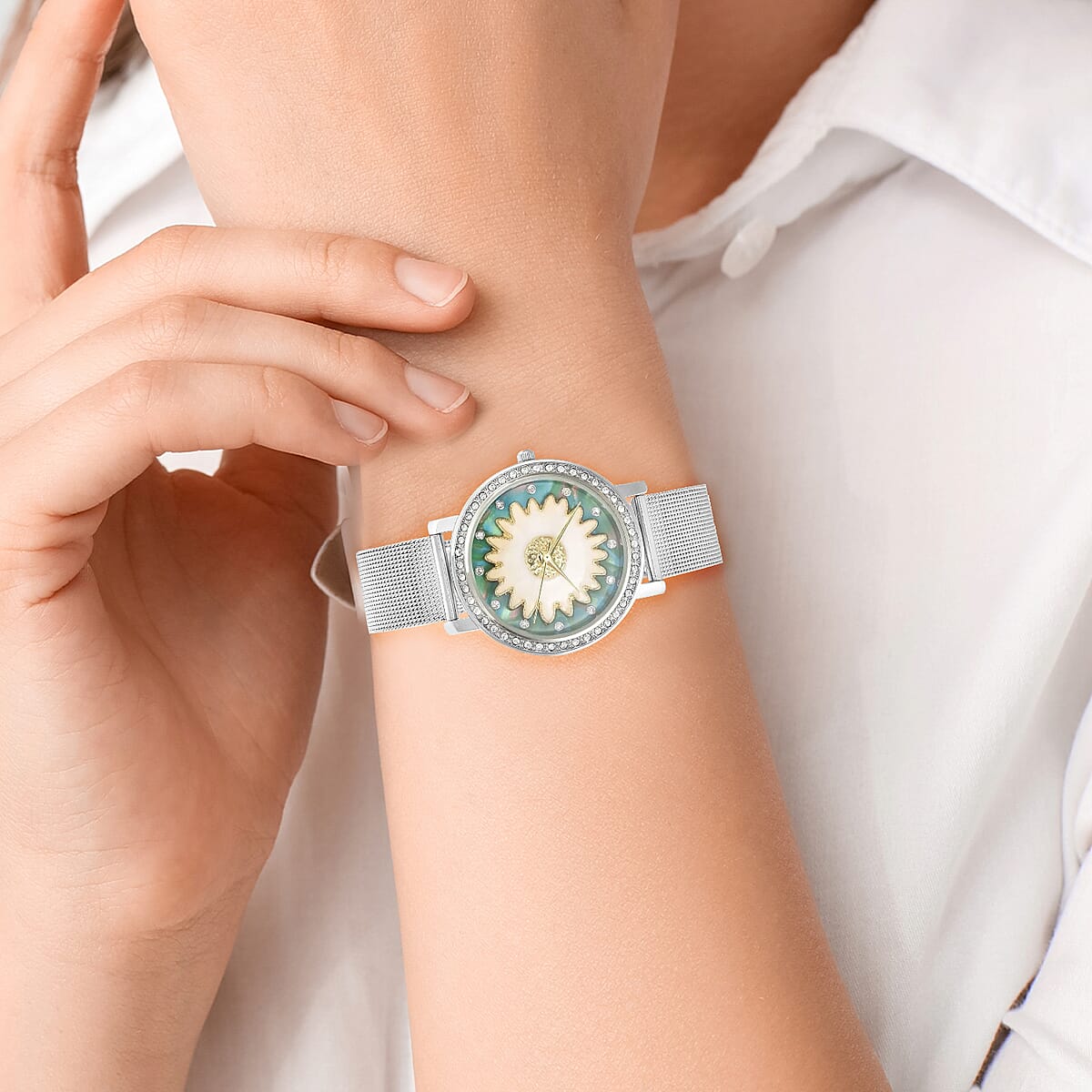 Strada Japanese Movement White Austrian Crystal Green Dial & White Flower Pattern Watch with Stainless Steel Mesh Strap (35.80 mm) (6.75-8.00 Inches) image number 4