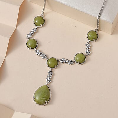 Connemara Marble Ireland 3 Leaf Clover Necklace 18 Inches in Platinum Over Sterling Silver 21.65 ctw