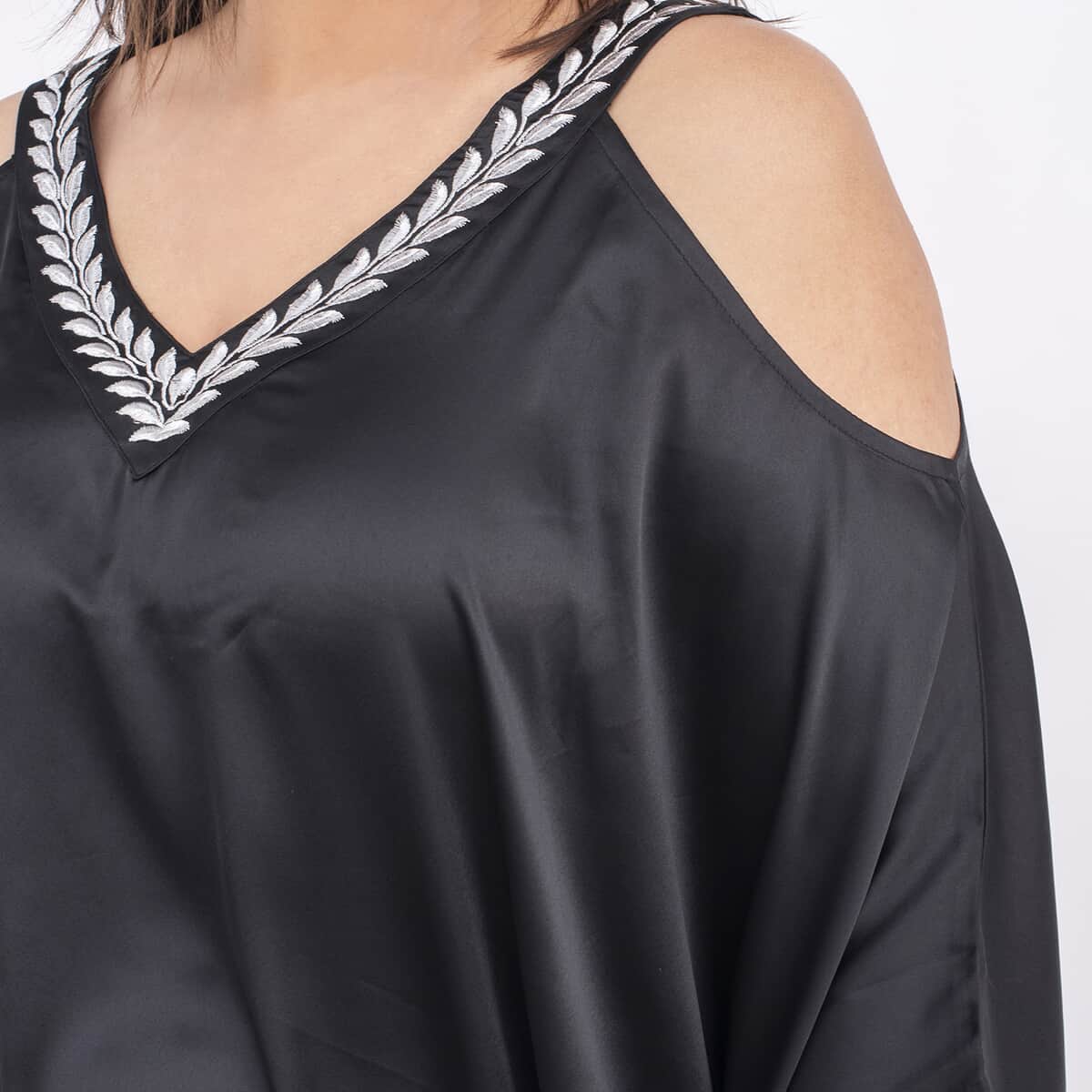 Tamsy Black V Neck Kaftan - One Size Plus image number 3