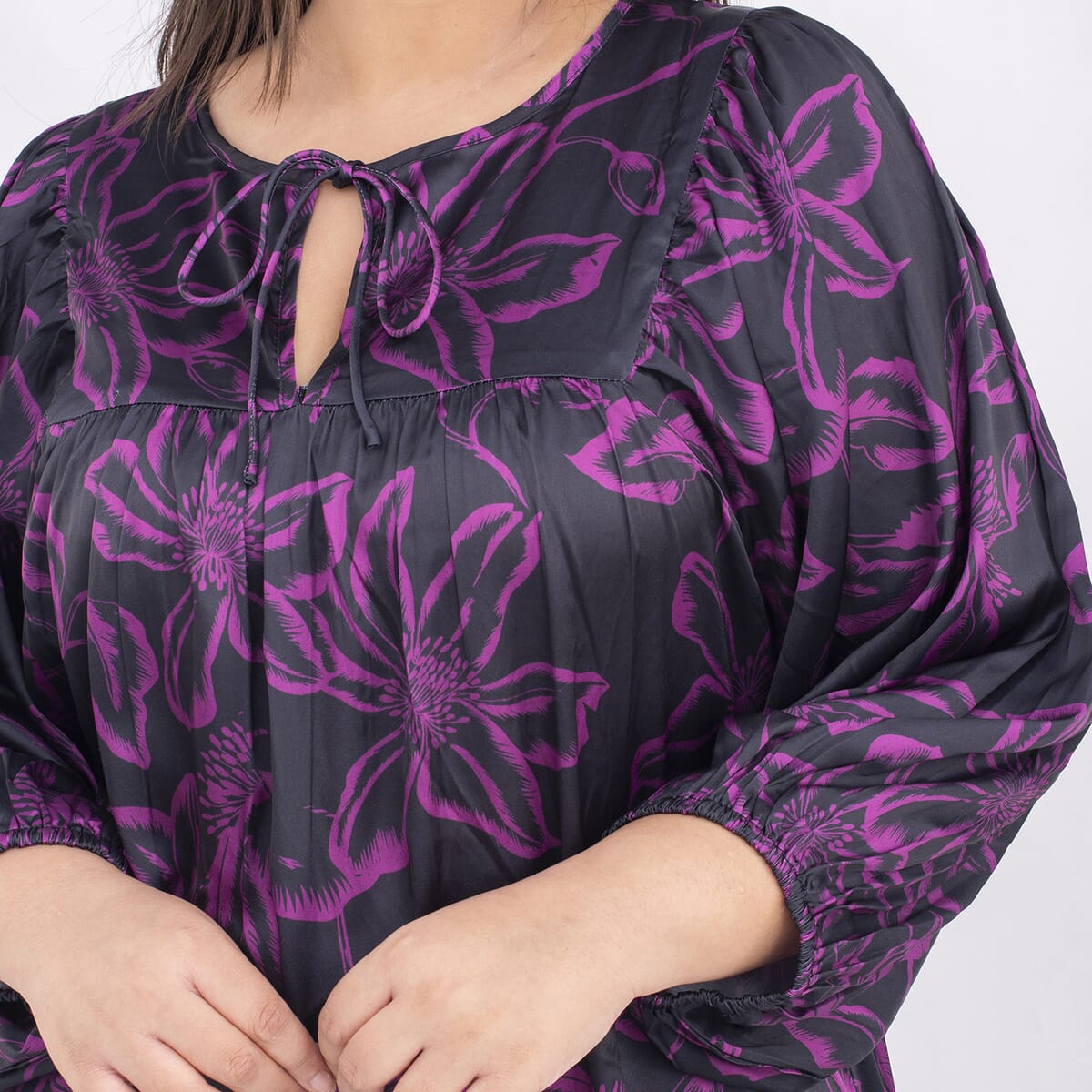Tamsy Fuchsia Flower Print Kaftan with Sleeves - One Size Plus image number 3