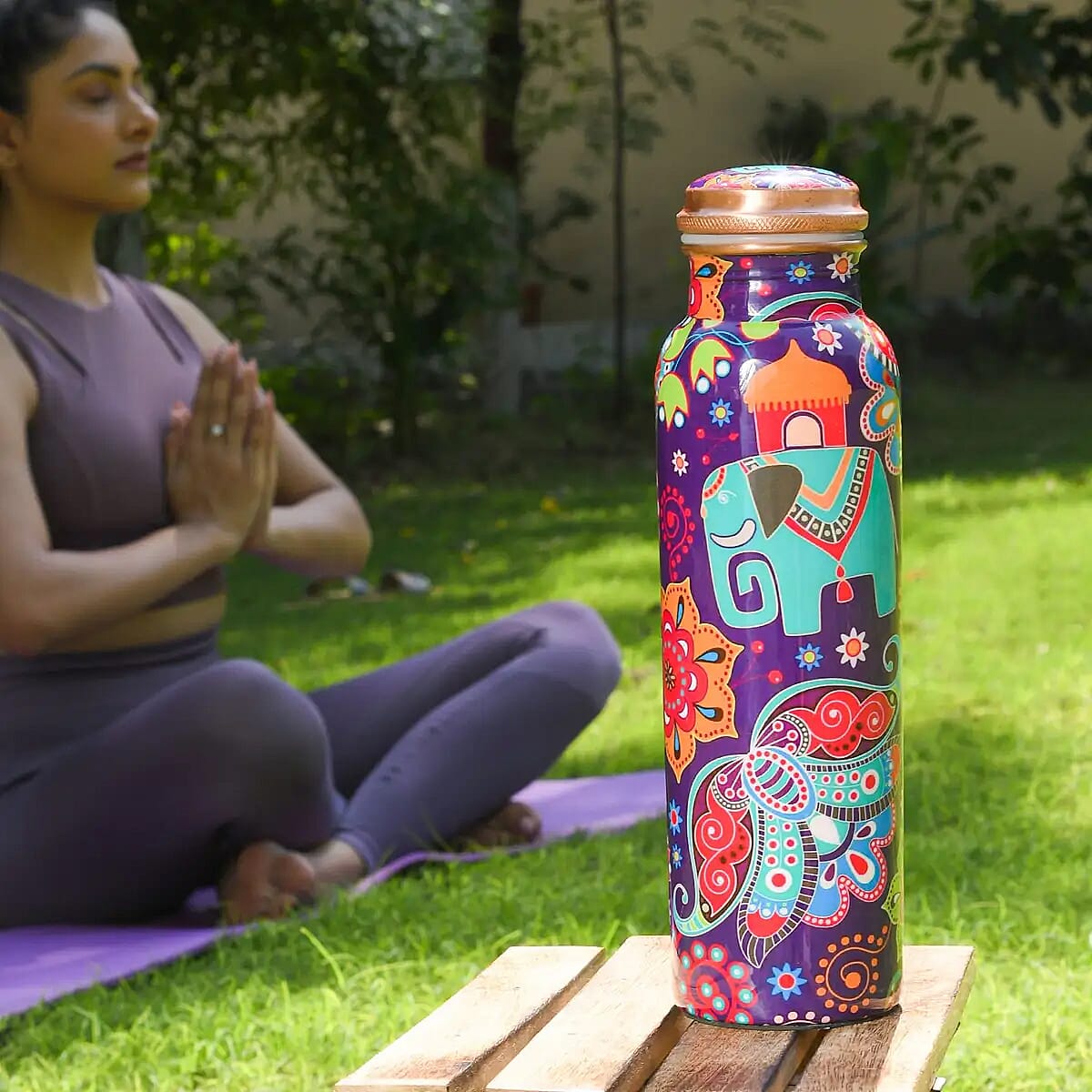 Homesmart Elephant Printed Solid Copper Bottle with Shungite and Copper Infuser 33.81 oz image number 1