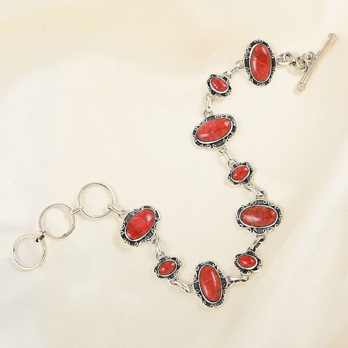 Santa Fe Style Coral Bracelet in Sterling Silver (7-8.0In) image number 1