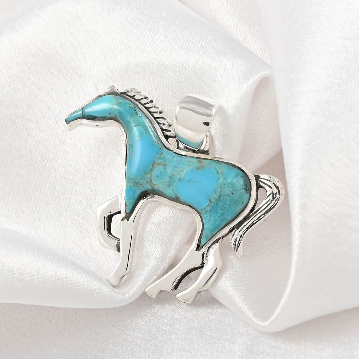 SANTA FE Style Kingman Turquoise Horse Pendant in Sterling Silver 3.40 ctw image number 1