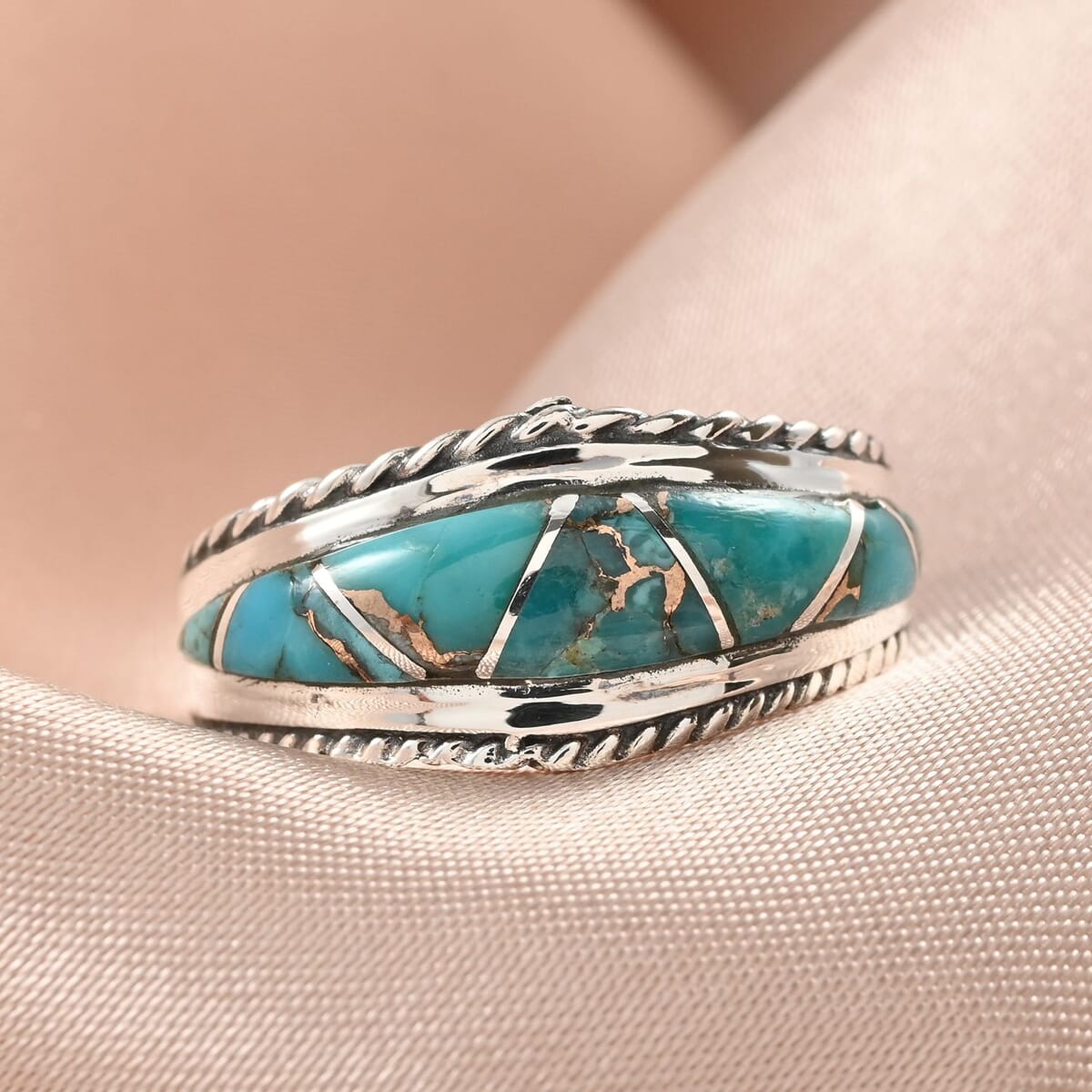 Santa Fe Style Mojave Turquoise 7 Stone Ring in Sterling Silver (Size 7.0) 2.75 ctw image number 1