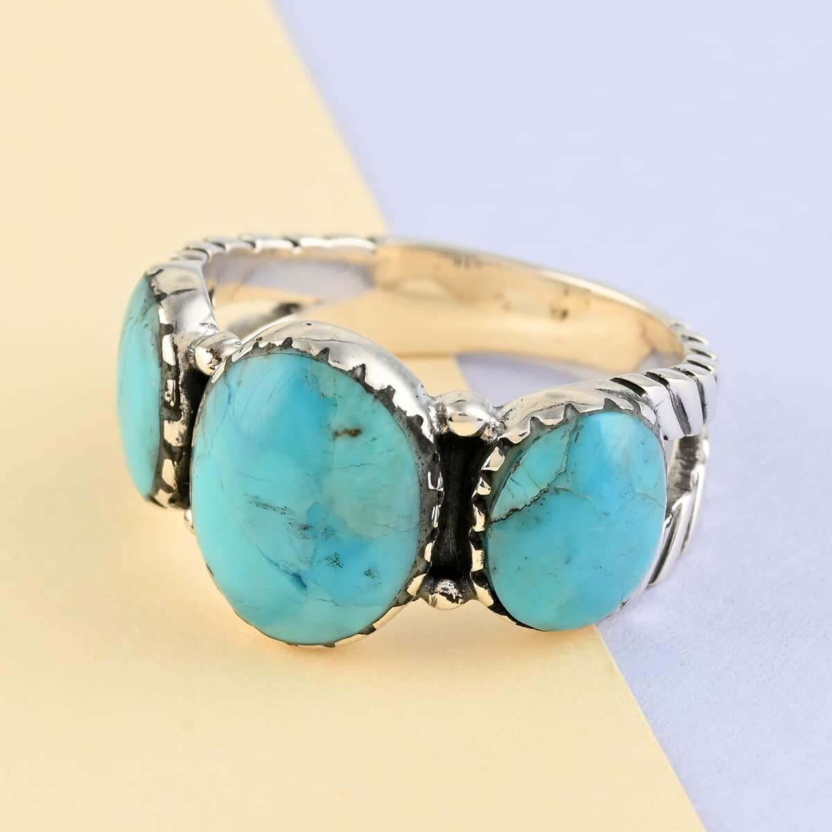 SANTA FE Style Kingman Turquoise 3 Stone Ring in Sterling Silver 5.00 ctw image number 1