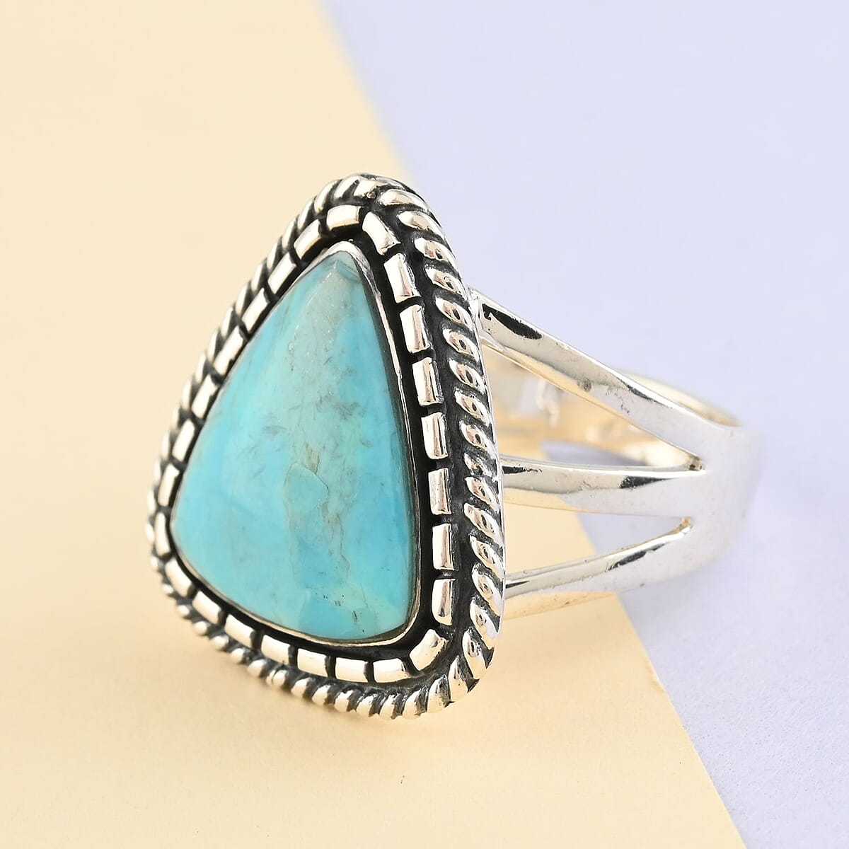 SANTA FE Style Kingman Turquoise Solitaire Ring in Sterling Silver 7.00 ctw image number 1