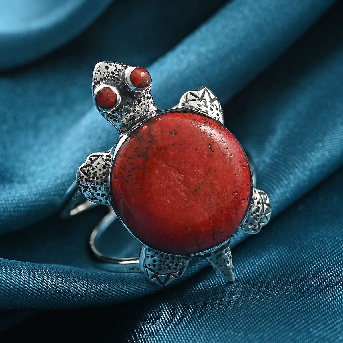 Santa Fe Style Red Coral Turtle Ring in Sterling Silver (Size 7.0) image number 1