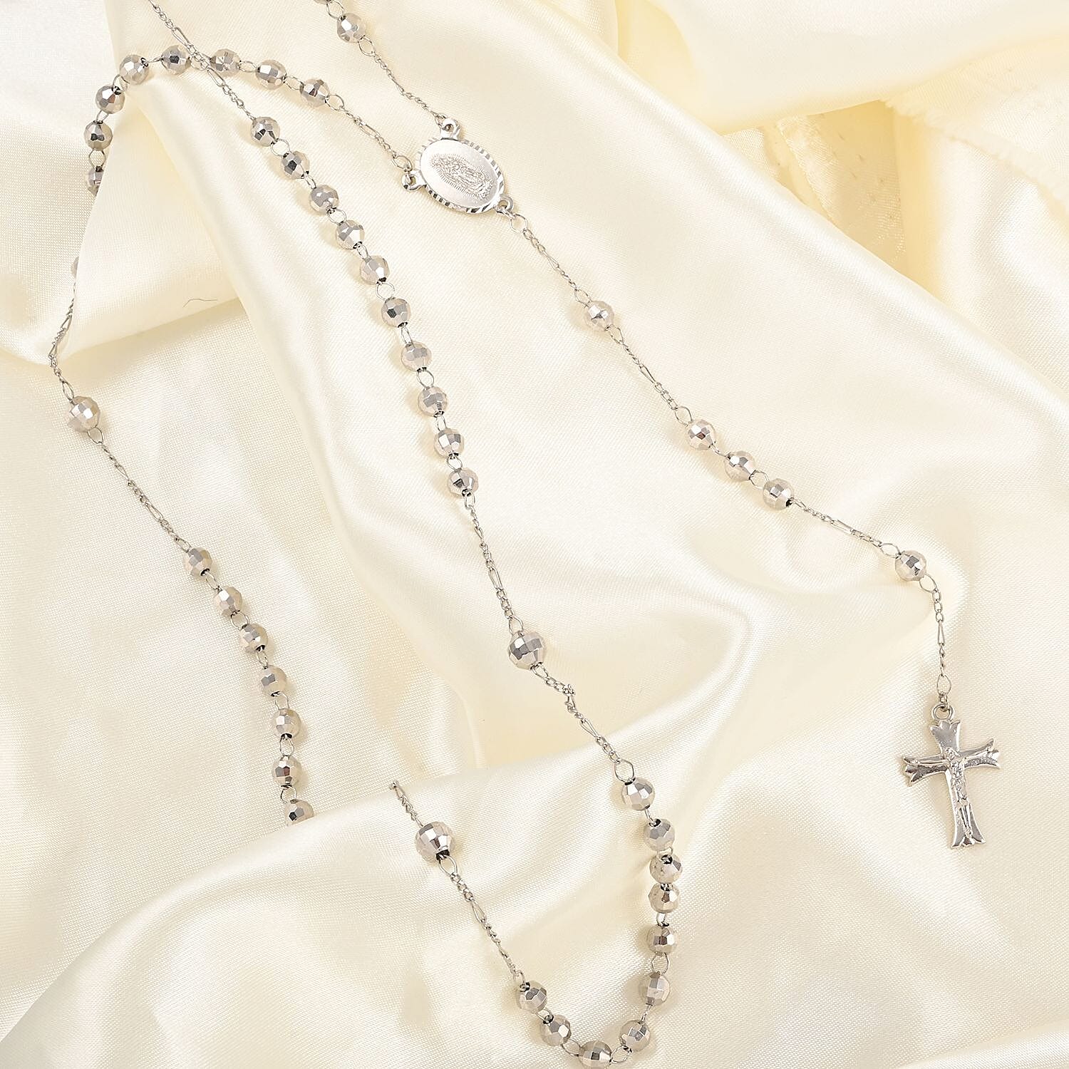 Cross Lariat Necklace 26 Inches in Silvertone