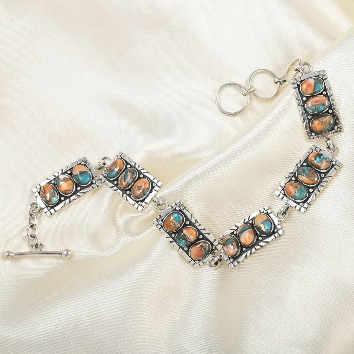 Santa Fe Style Spiny Turquoise Bracelet in Sterling Silver (8.00 In) 3.00 ctw image number 1