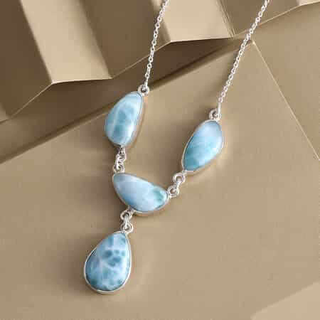 Artisan Crafted Larimar Necklace 18 Inches in Sterling Silver 29.00 ctw image number 1