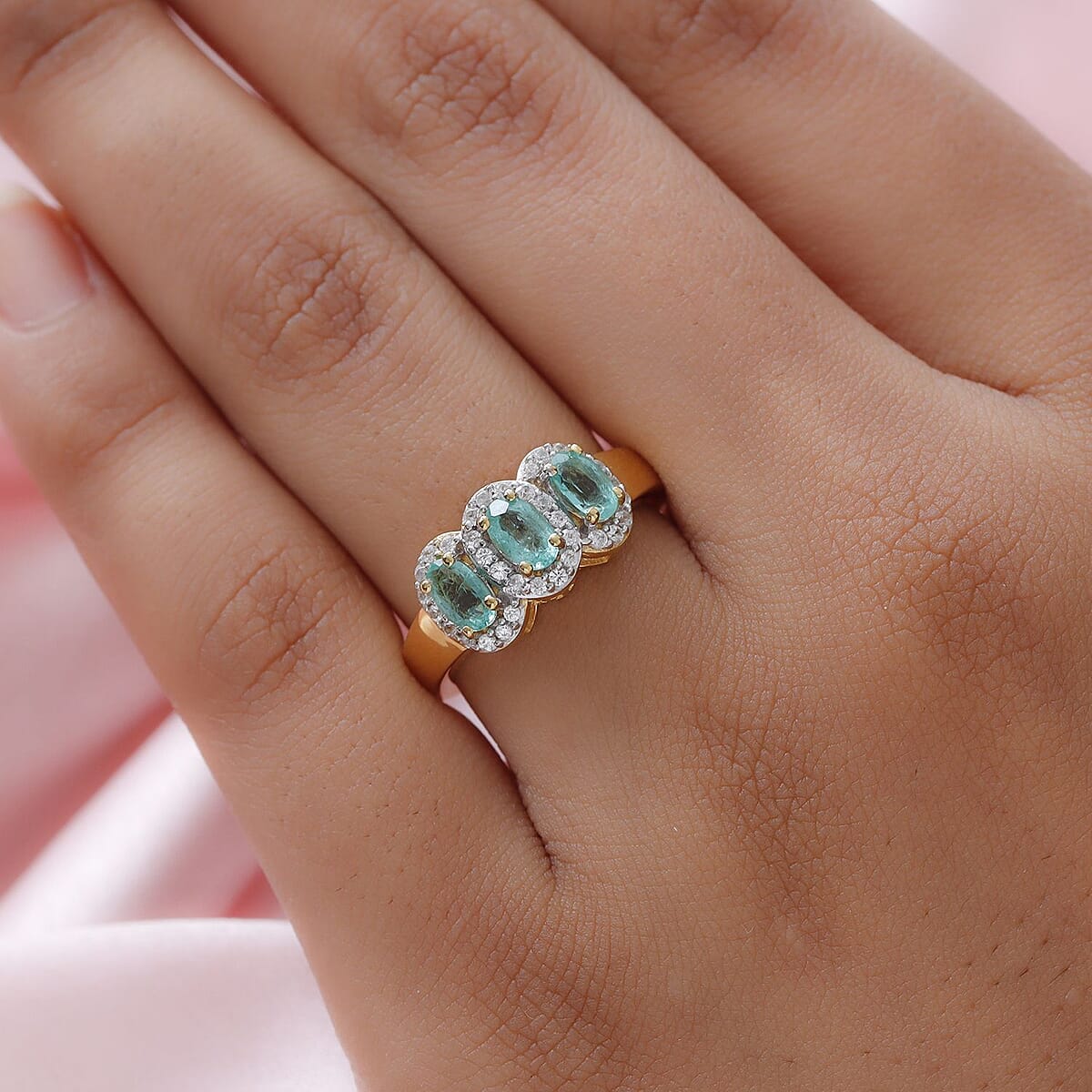 D'Joy Boyaca Colombian Emerald and Natural White Zircon Trilogy Ring in Vermeil Yellow Gold Over Sterling Silver (Size 7.0) 1.00 ctw image number 2