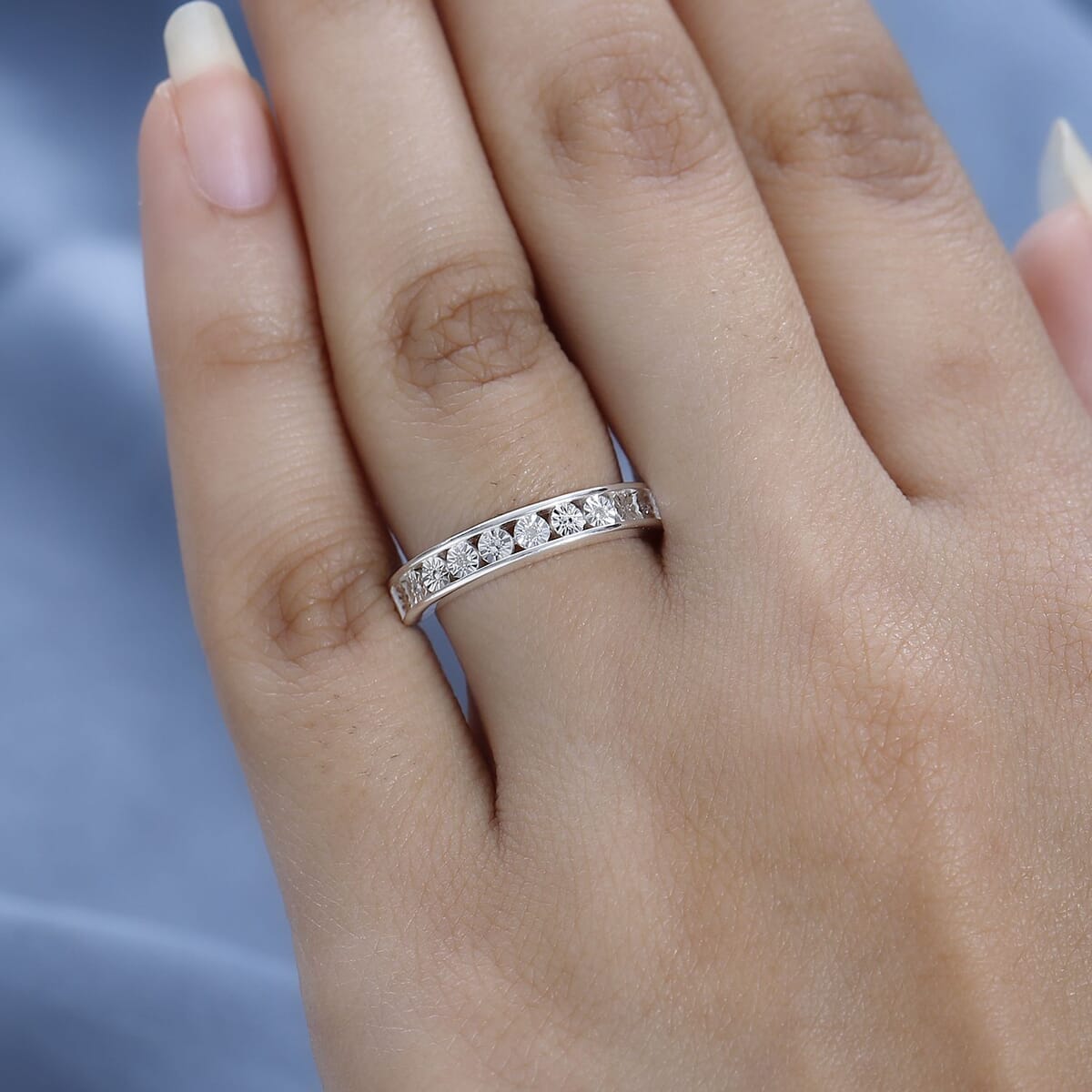 D'Joy Diamond Accent Half Eternity Band Ring in Sterling Silver (Size 8.0) image number 2