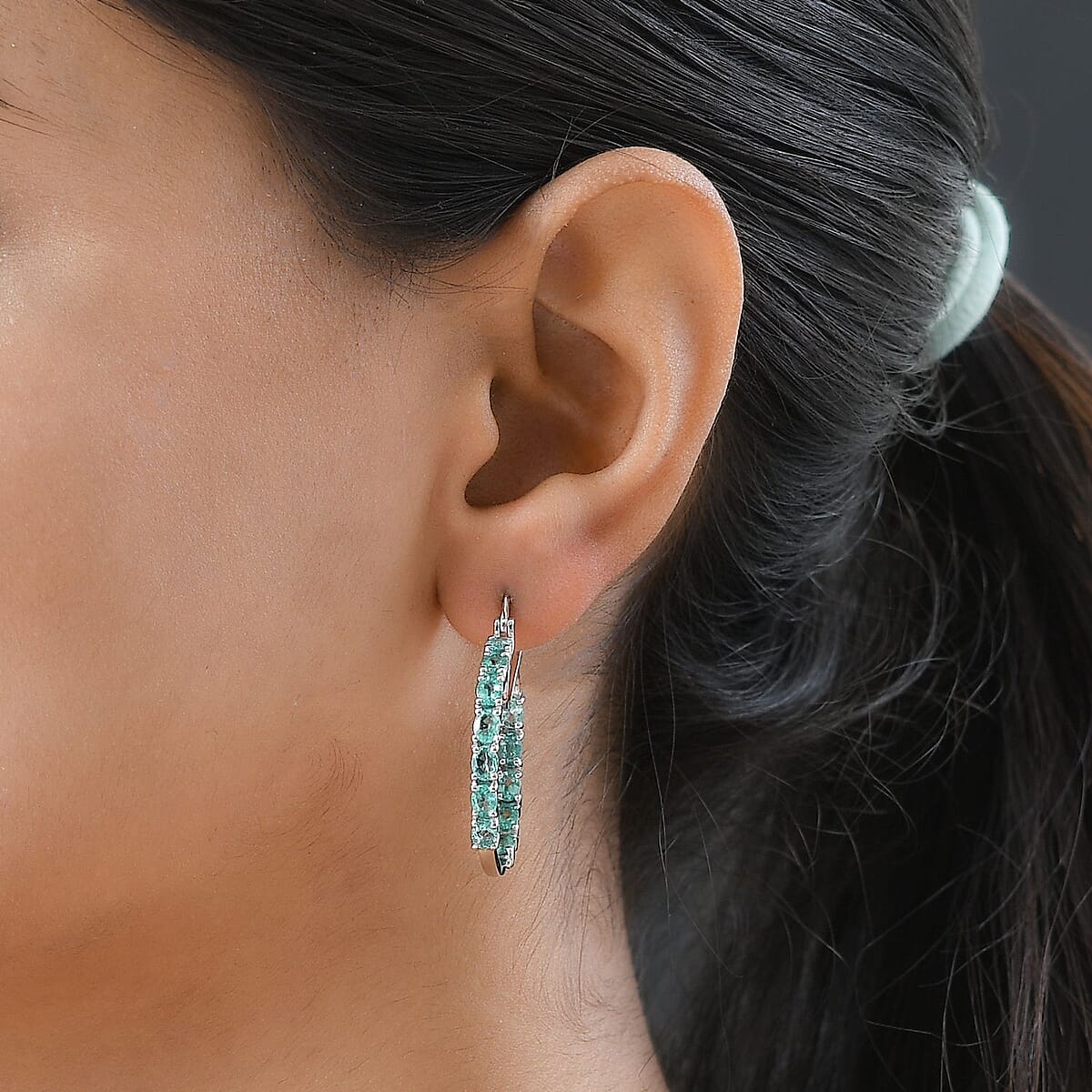 Boyaca Colombian Emerald Inside Out Hoop Earrings in Platinum Over Sterling Silver 3.75 ctw image number 2