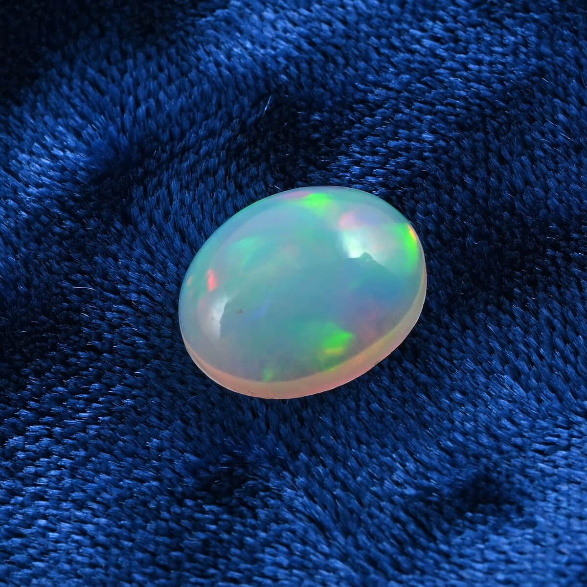 AAAA Ethiopian Welo Opal (Ovl 11x9 mm) 2.20 ctw image number 1