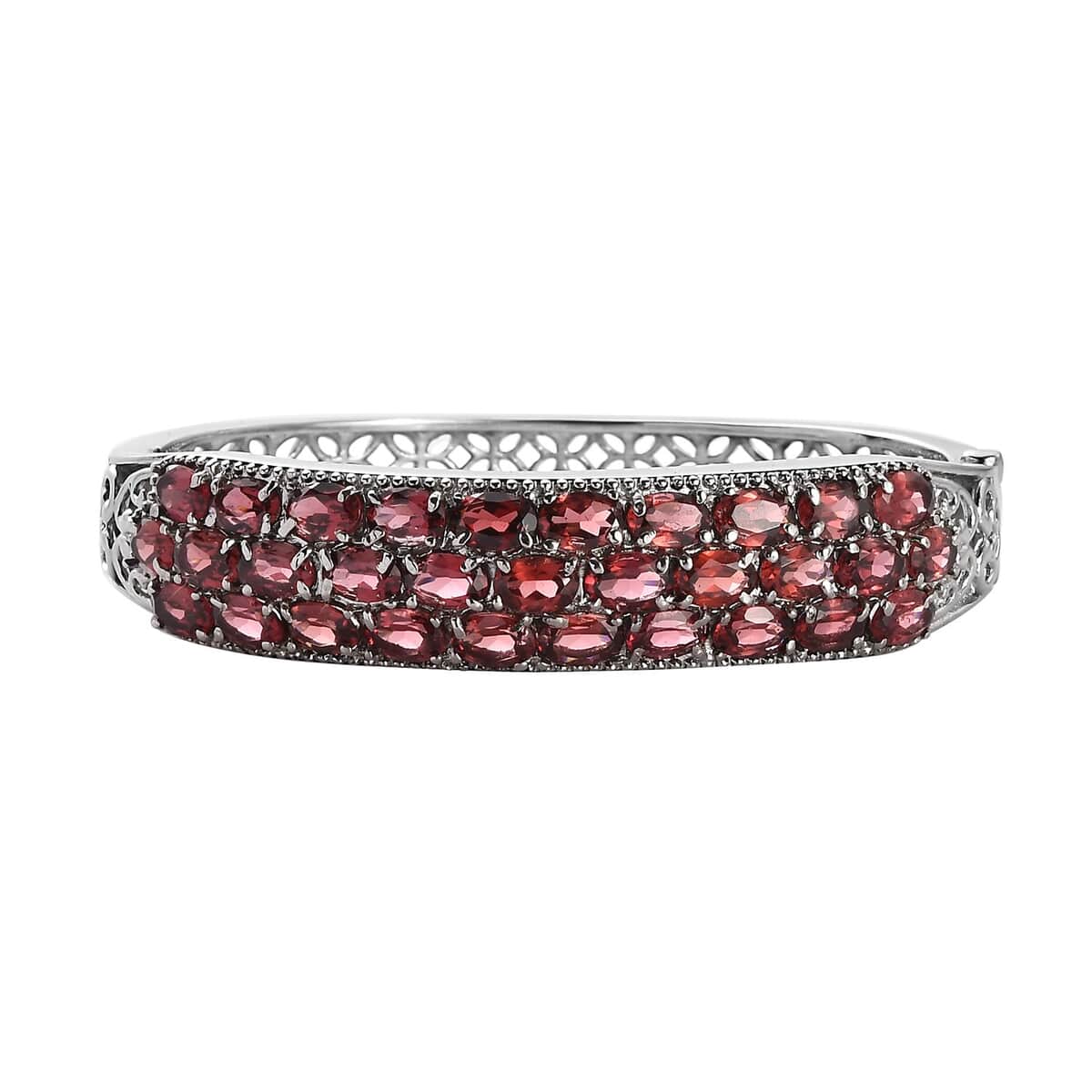 Mozambique Garnet 16.50 ctw Bangle Bracelet in Stainless Steel (6.50 In) image number 0