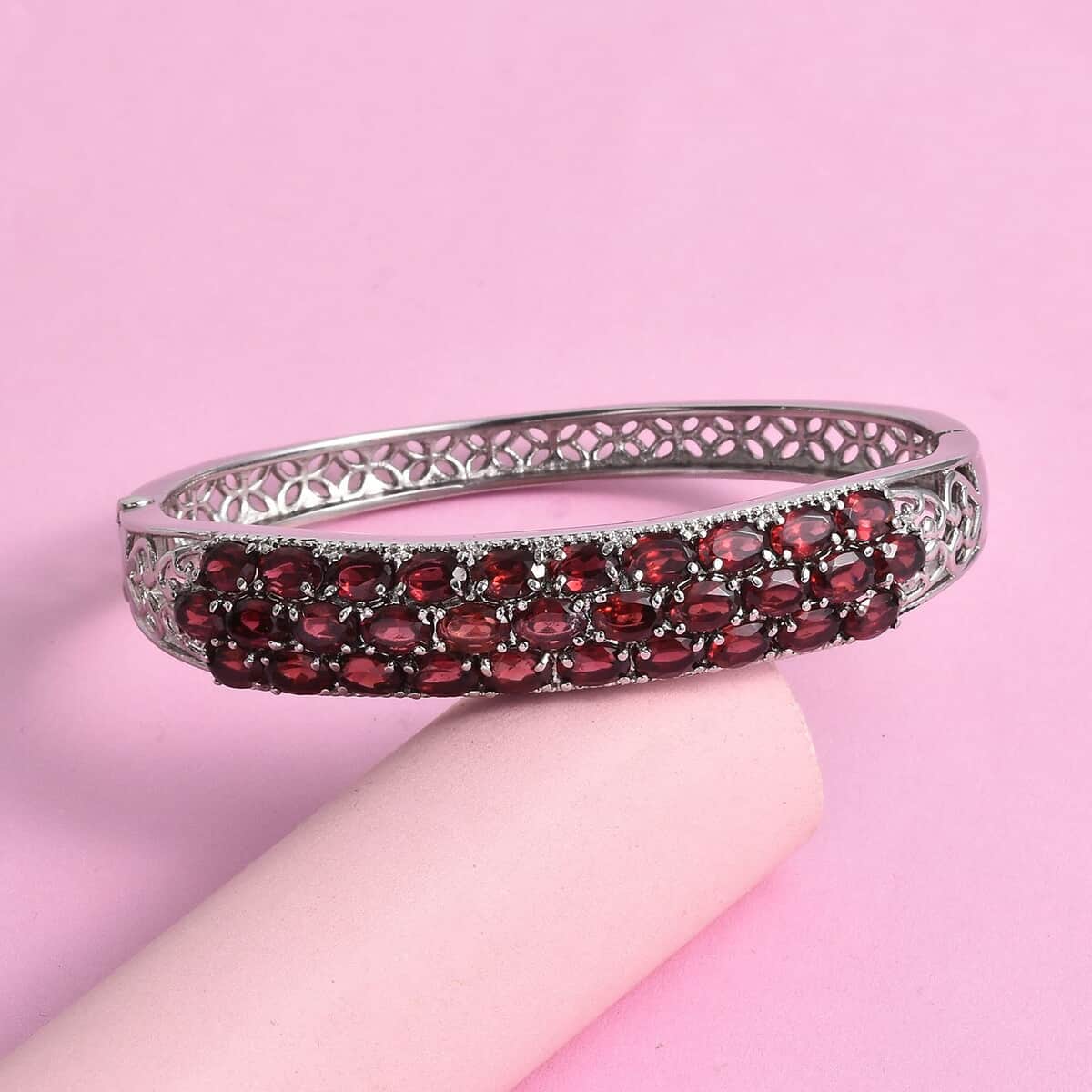 Mozambique Garnet 16.50 ctw Bangle Bracelet in Stainless Steel (6.50 In) image number 1