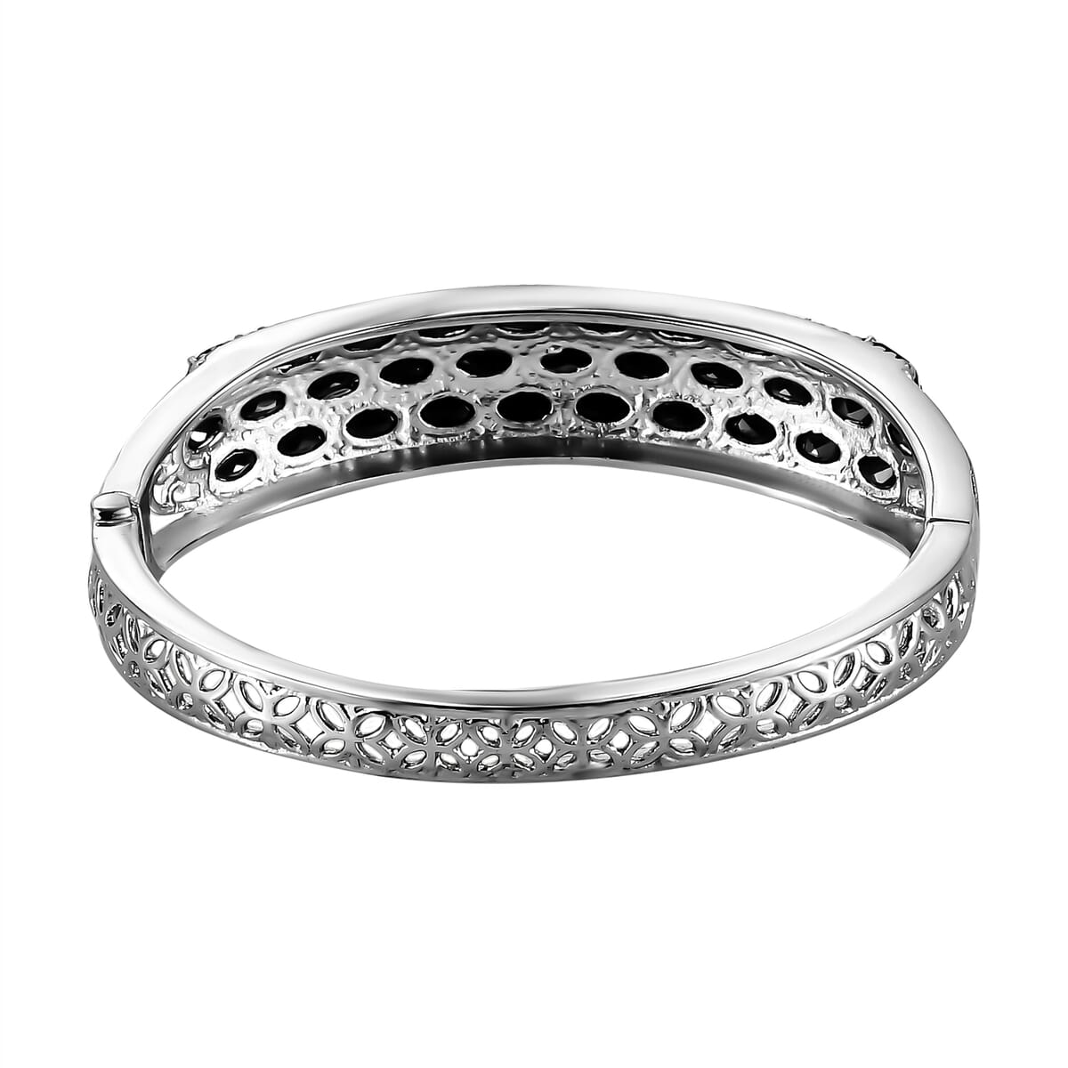 Thai Black Spinel 19.80 ctw Bangle Bracelet in Stainless Steel (6.50 In) image number 4