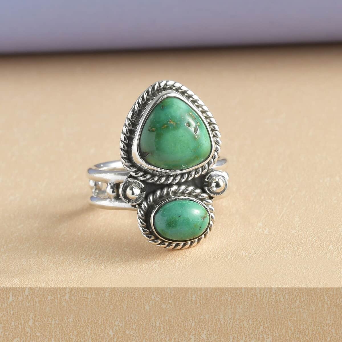 Artisan Crafted Natural Sonoran Gold Turquoise Ring in Sterling Silver (Size 8.0) 3.50 ctw image number 1