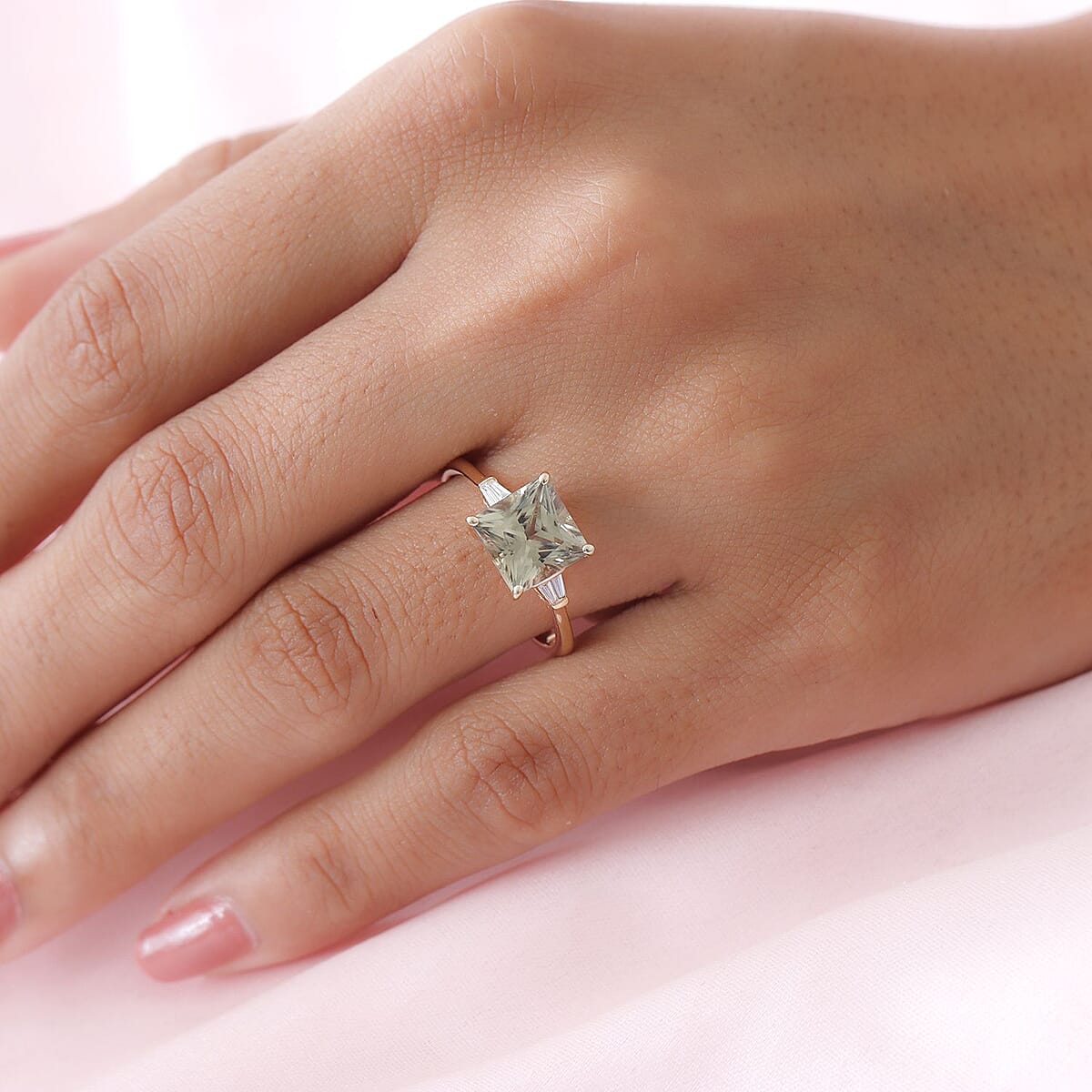 LUXORO 14K Yellow Gold AAA Turkizite and G-H I3 Diamond Ring 2.60 Grams 3.20 ctw image number 2