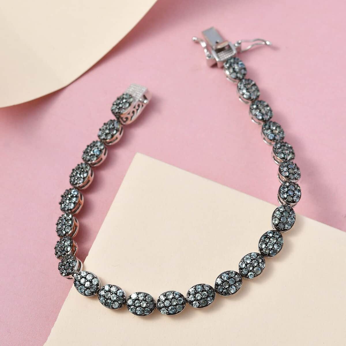 Narsipatnam Alexandrite Bracelet in Platinum Over Sterling Silver (7.25 In) 5.60 ctw image number 1