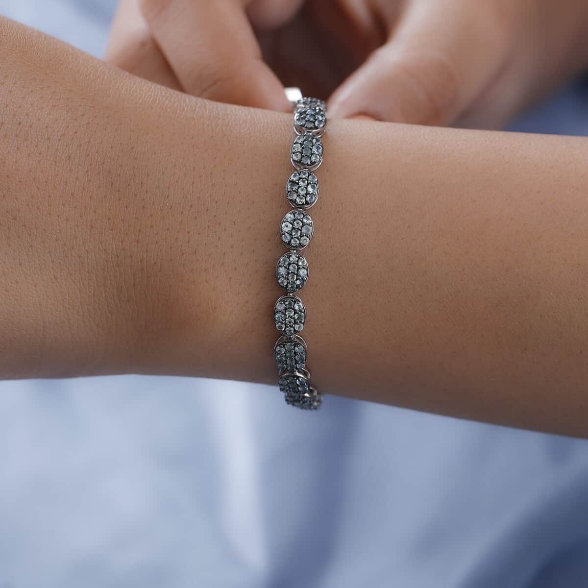 Narsipatnam Alexandrite Bracelet in Platinum Over Sterling Silver (7.25 In) 5.60 ctw image number 2