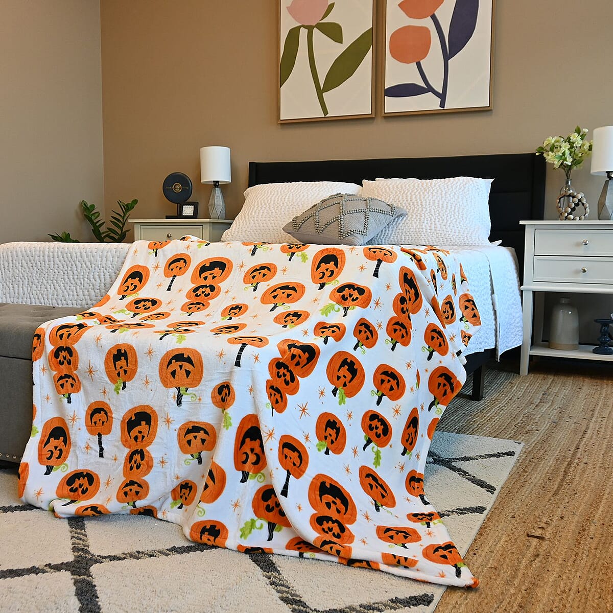 Halloween- Pumpkin Throw 50 X 60 Inches (White) image number 1