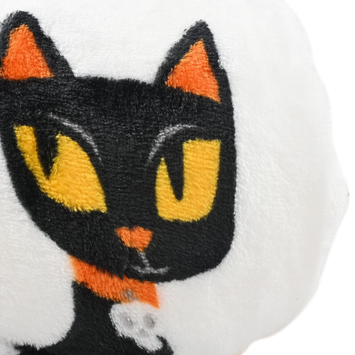 Halloween- Black Cat Throw (White) image number 3