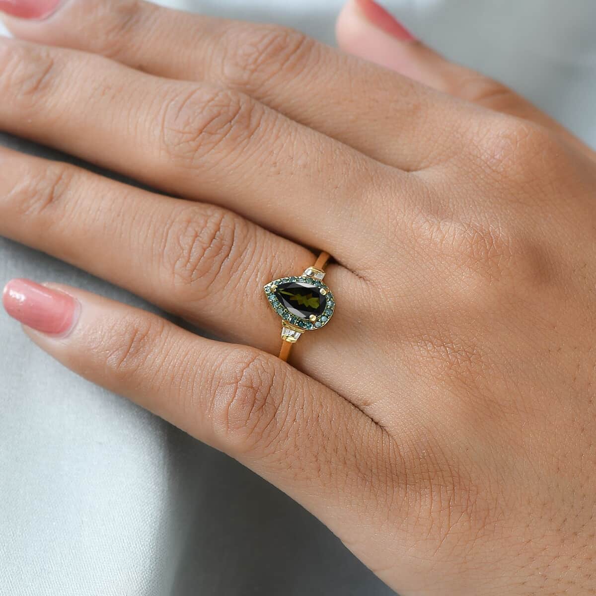 Premium Tanzanian Natural Chrome Tourmaline, Green and White Diamond Ring in Vermeil Yellow Gold Over Sterling Silver (Size 10.0) 1.00 ctw image number 2